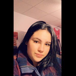 Meet your Posher, Jade